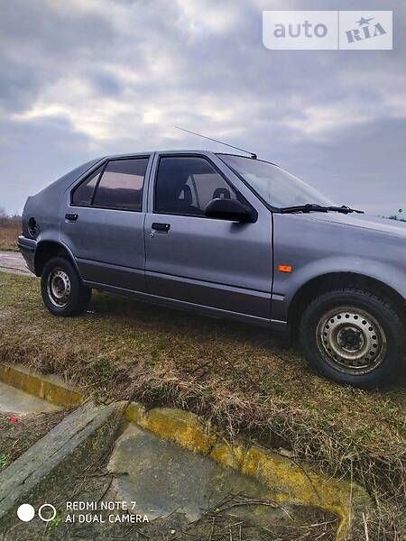 Хэтчбек Renault 19 1989 в Ровно