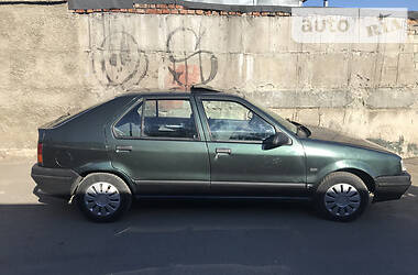 Седан Renault 19 1990 в 