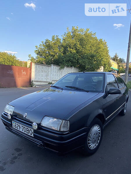 Хэтчбек Renault 19 1991 в Ровно