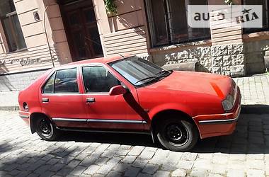 Хэтчбек Renault 19 1992 в Черновцах