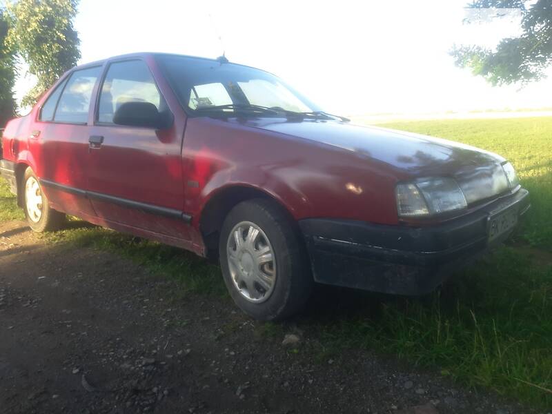 Renault 19