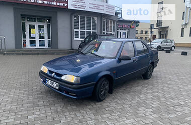 Хэтчбек Renault 19 1998 в Ровно