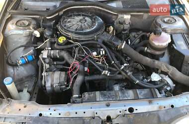 Хэтчбек Renault 19 2000 в Чернигове