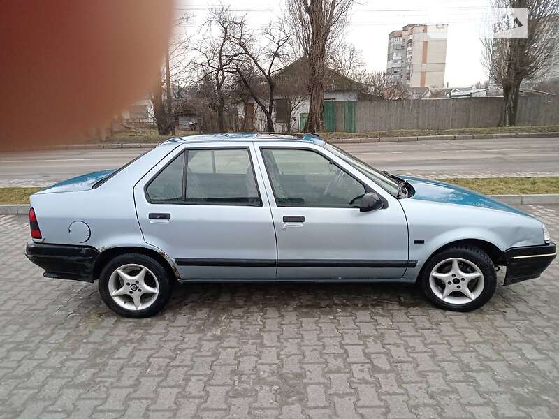 Седан Renault 19 1992 в Хмельницькому