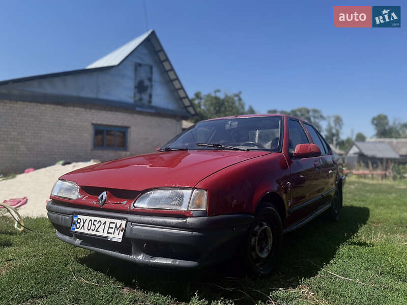 Седан Renault 19 1993 в Теофіполі