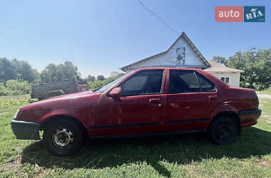 Седан Renault 19 1993 в Теофиполе