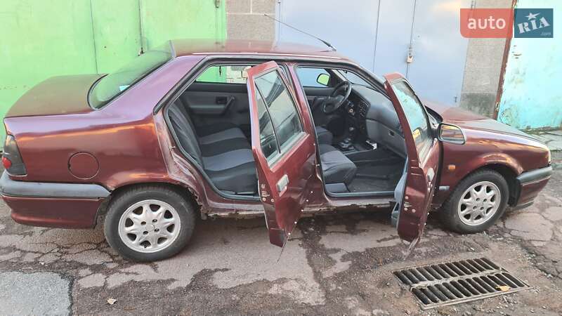 Седан Renault 19 1995 в Києві фото 5 Седан Renault 19 1995 в Києві
