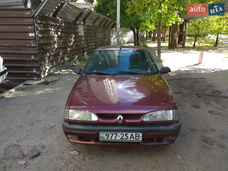 Renault 19 1995