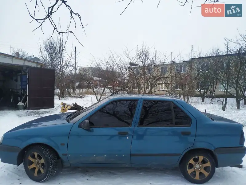 Renault 19