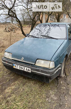 Седан Renault 19 1992 в Золочеве