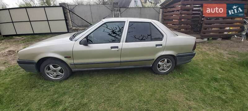 Хэтчбек Renault 19 1998 в Калиновке