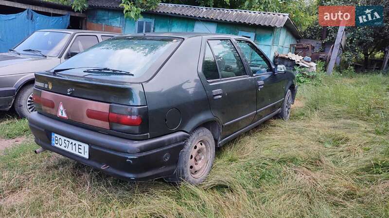 Хэтчбек Renault 19 1993 в Борщеве