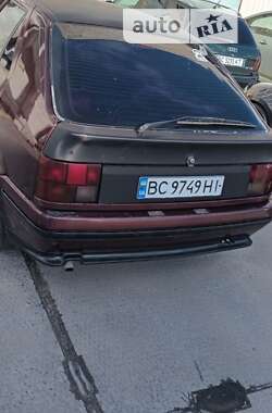 Седан Renault 19 1989 в Львове