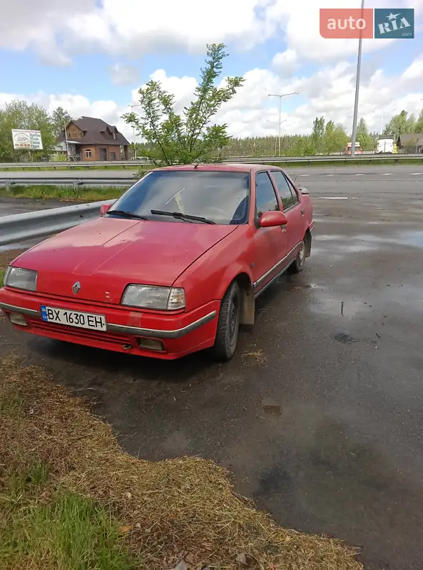 Седан Renault 19 1992 в 