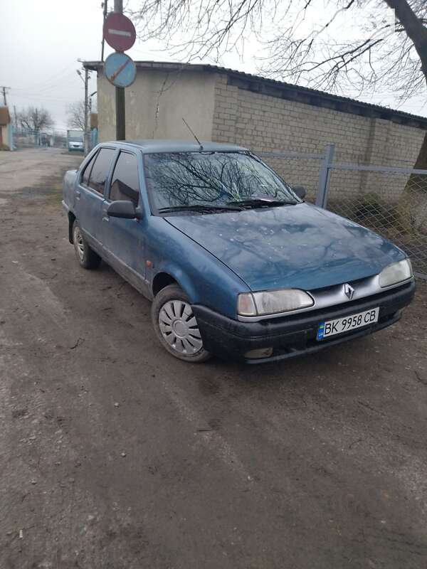 Хетчбек Renault 19 1998 в Рівному