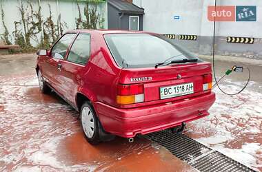 Хэтчбек Renault 19 1991 в Городке