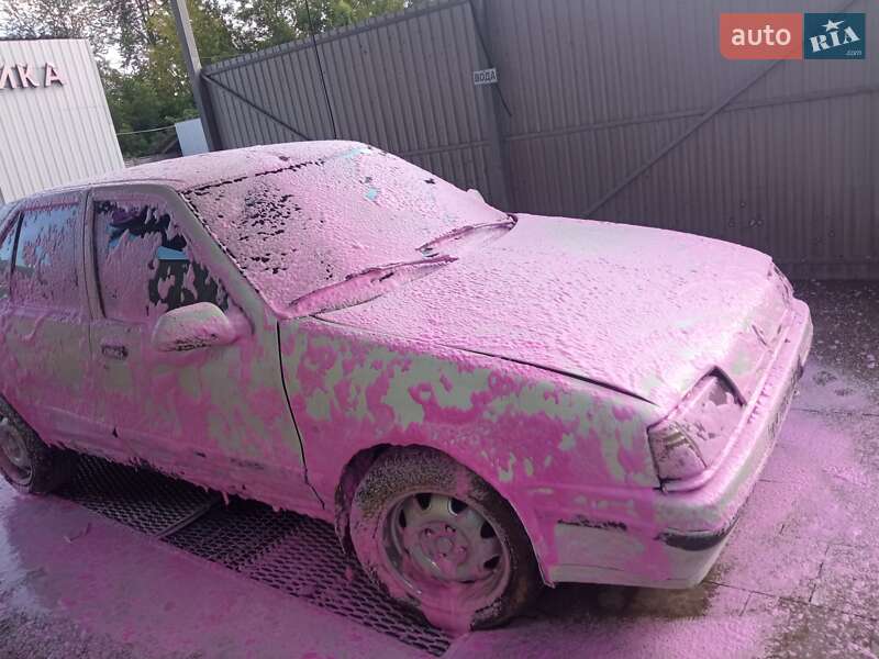 Хетчбек Renault 19 1990 в Тетієві