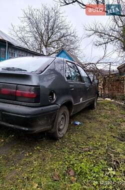 Хетчбек Renault 19 1992 в 