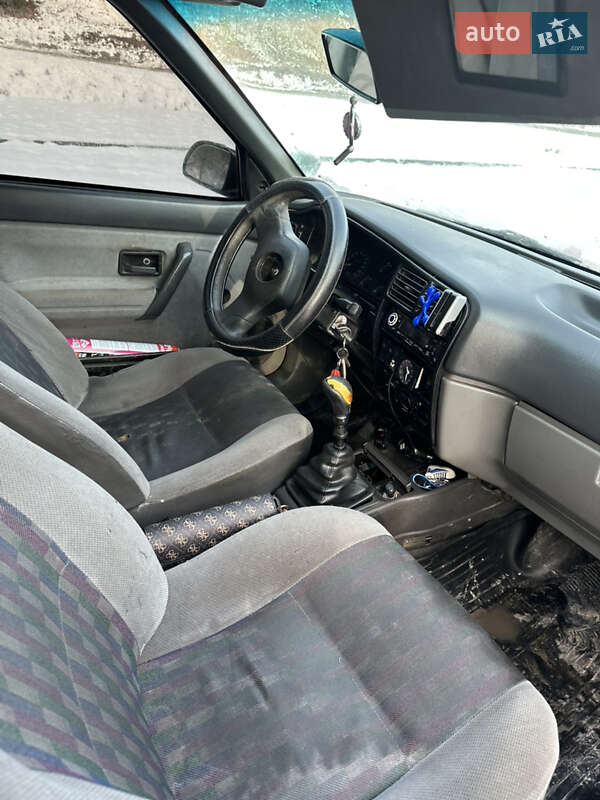 Седан Renault 19 1992 в Бережанах