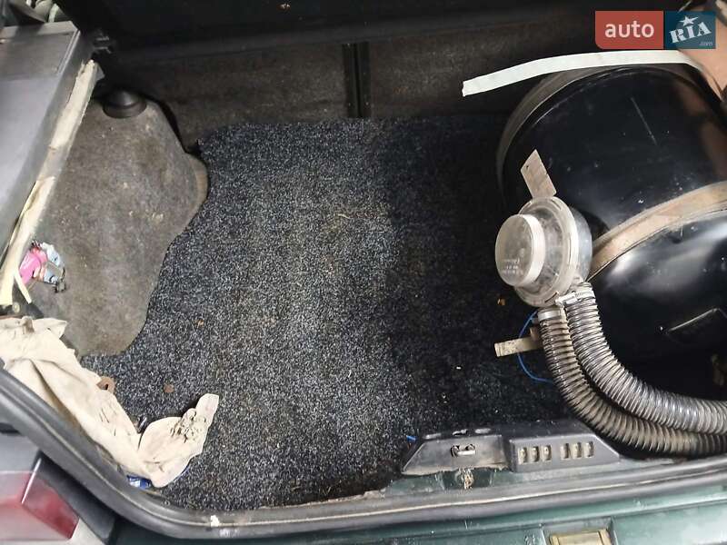 Хэтчбек Renault 19 1991 в Вараше