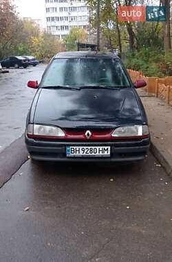 Седан Renault 19 1992 в Одесі