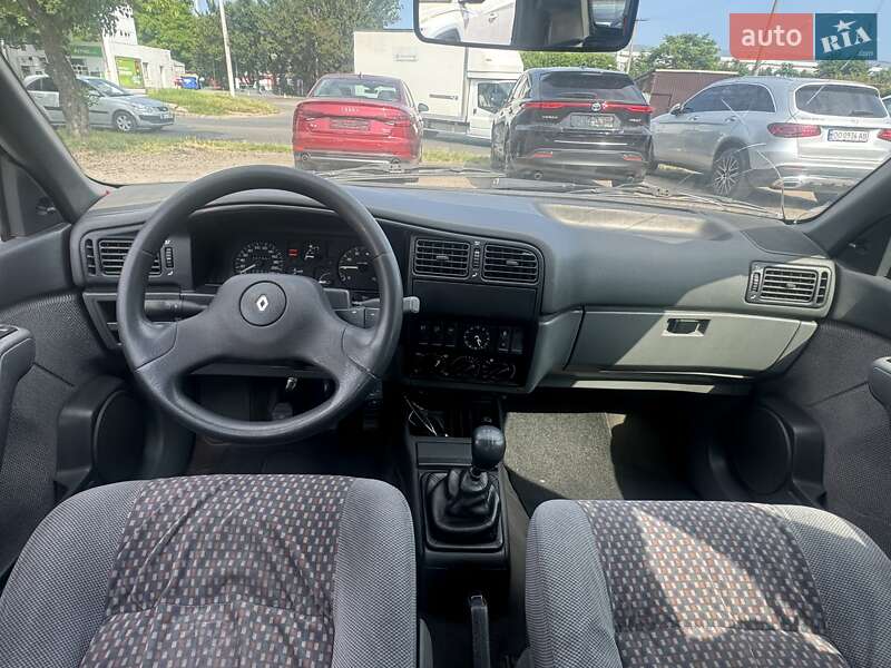 Хетчбек Renault 19 1993 в Одесі