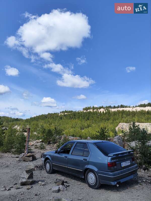 Renault 19 1989