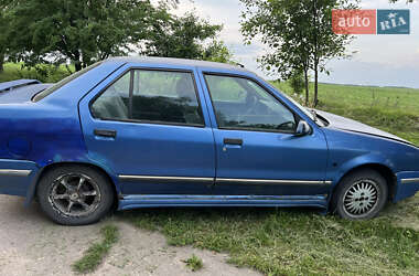 Седан Renault 19 1990 в Фастове