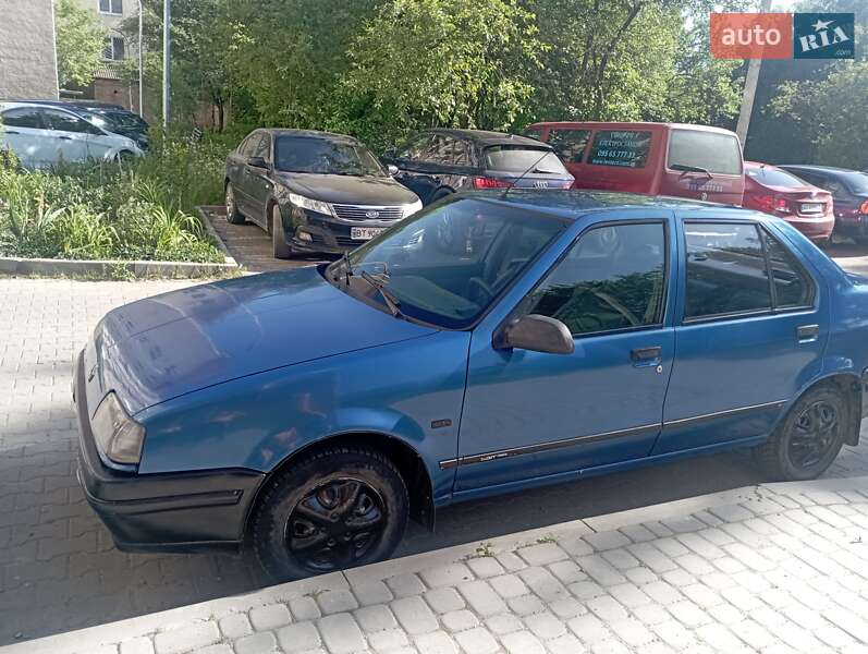 Седан Renault 19 1990 в Ивано-Франковске