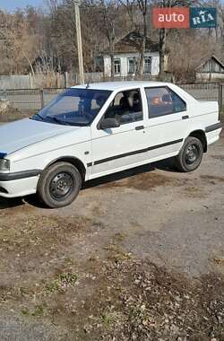 Седан Renault 19 1994 в Сумах