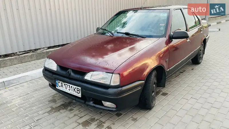 Renault 19