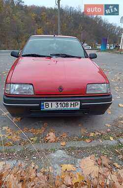 Седан Renault 19 1990 в Каневі