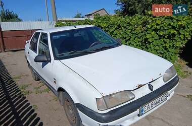Седан Renault 19 1995 в Ракитном