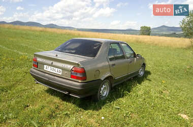 Хэтчбек Renault 19 1990 в 