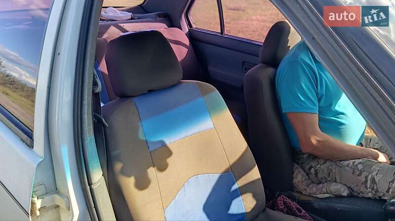 Седан Renault 19 1991 в Зарічному