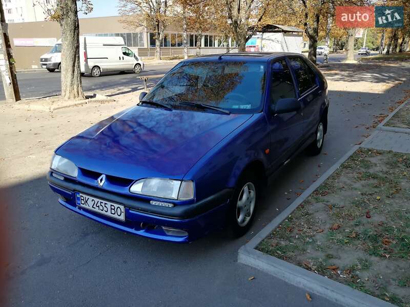 Renault 19 1993 Renault 19 1993