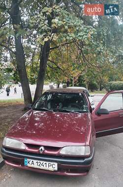 Хэтчбек Renault 19 1993 в Киеве