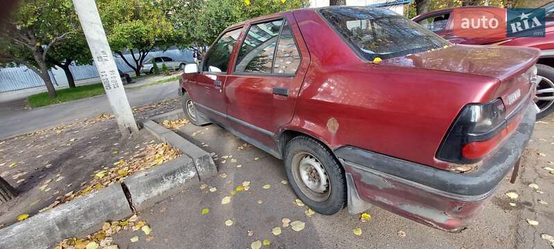 Хэтчбек Renault 19 1998 в Харькове