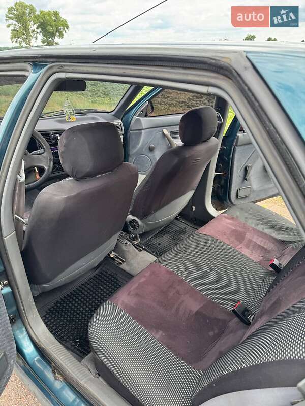 Седан Renault 19 1998 в Варве фото 12 Седан Renault 19 1998 в Варве