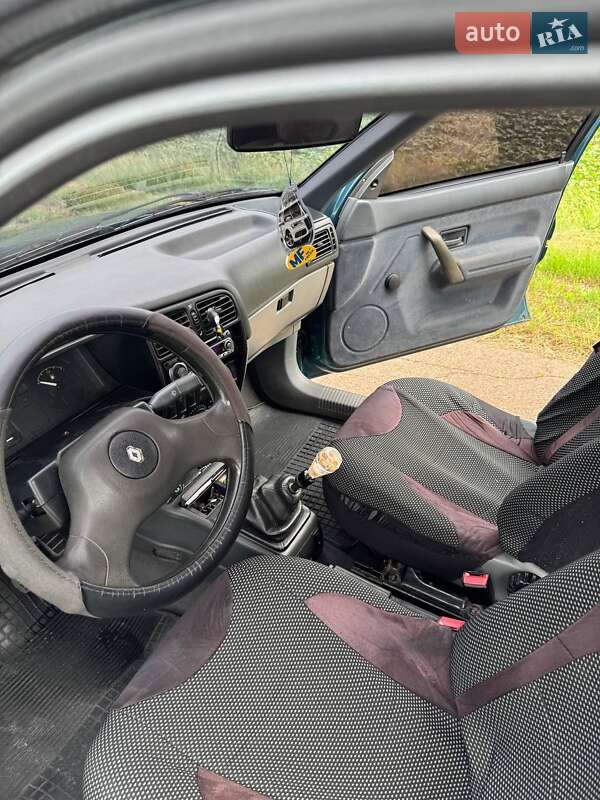 Седан Renault 19 1998 в Варве фото 13 Седан Renault 19 1998 в Варве