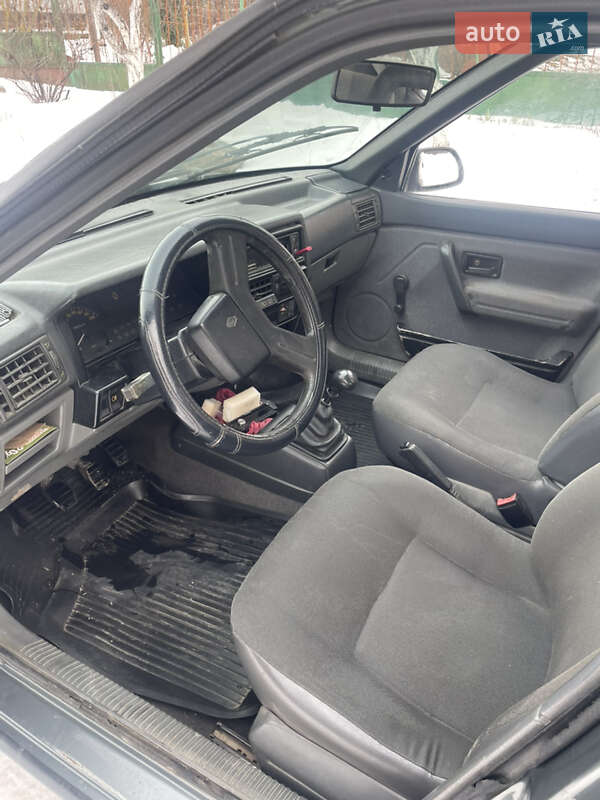 Седан Renault 19 1992 в Умани фото 7 Седан Renault 19 1992 в Умани