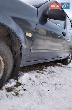 Хэтчбек Renault 19 1989 в Бобрке
