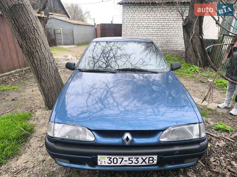 Renault 19 1995 Renault 19 1995