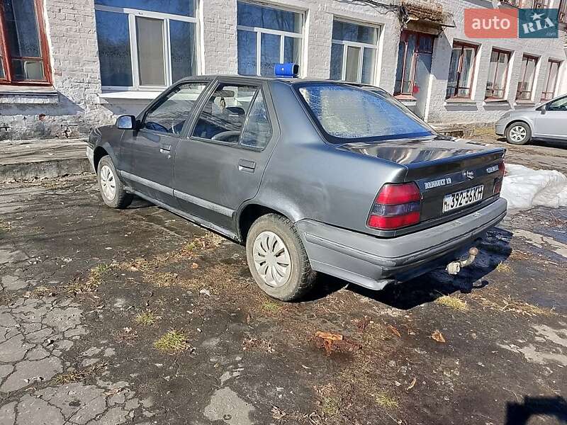 Седан Renault 19 1992 в Умані