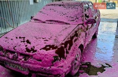 Седан Renault 19 1995 в Киеве