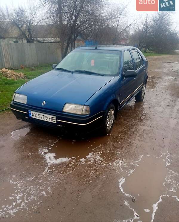 Седан Renault 19 1989 в Харькове