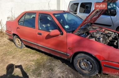 Хэтчбек Renault 19 1990 в Бориславе