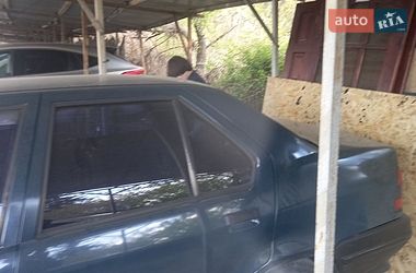 Седан Renault 19 1991 в Львові