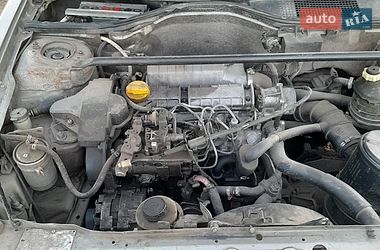 Седан Renault 19 1993 в Оженине