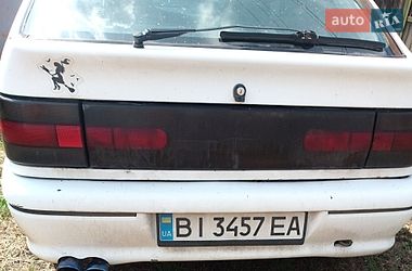Хэтчбек Renault 19 1995 в Козельщине